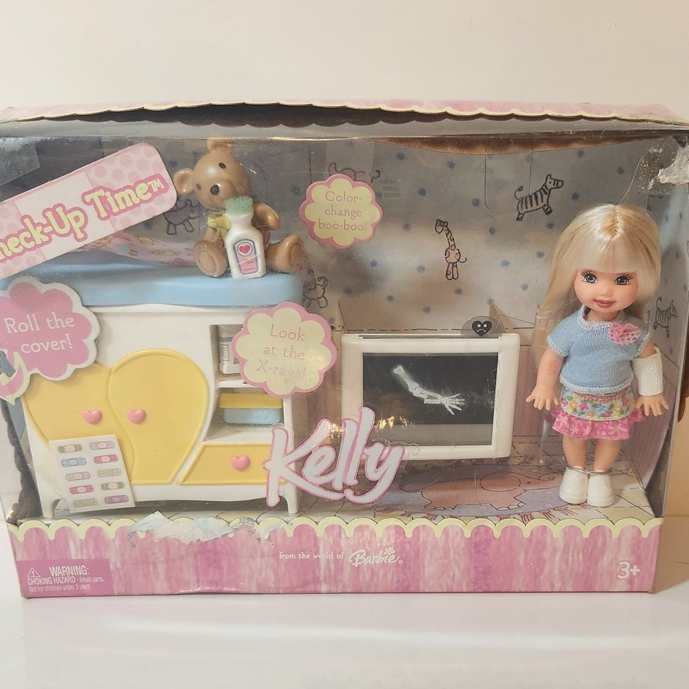 Mattel Barbie Kelly Check-Up Time Playset Color Change Boo-Boo Vintage 2003